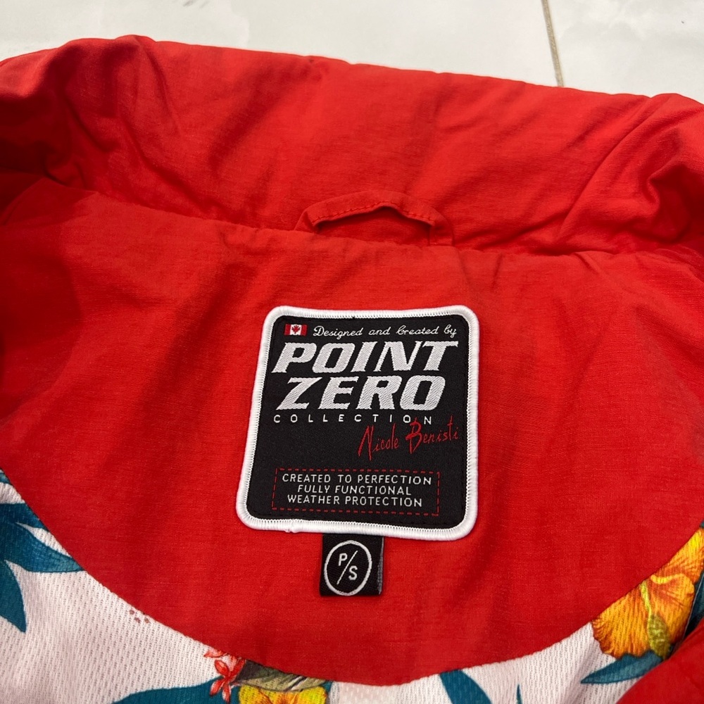 Point Zero Women's Red Jacket - Picture 3 of 3